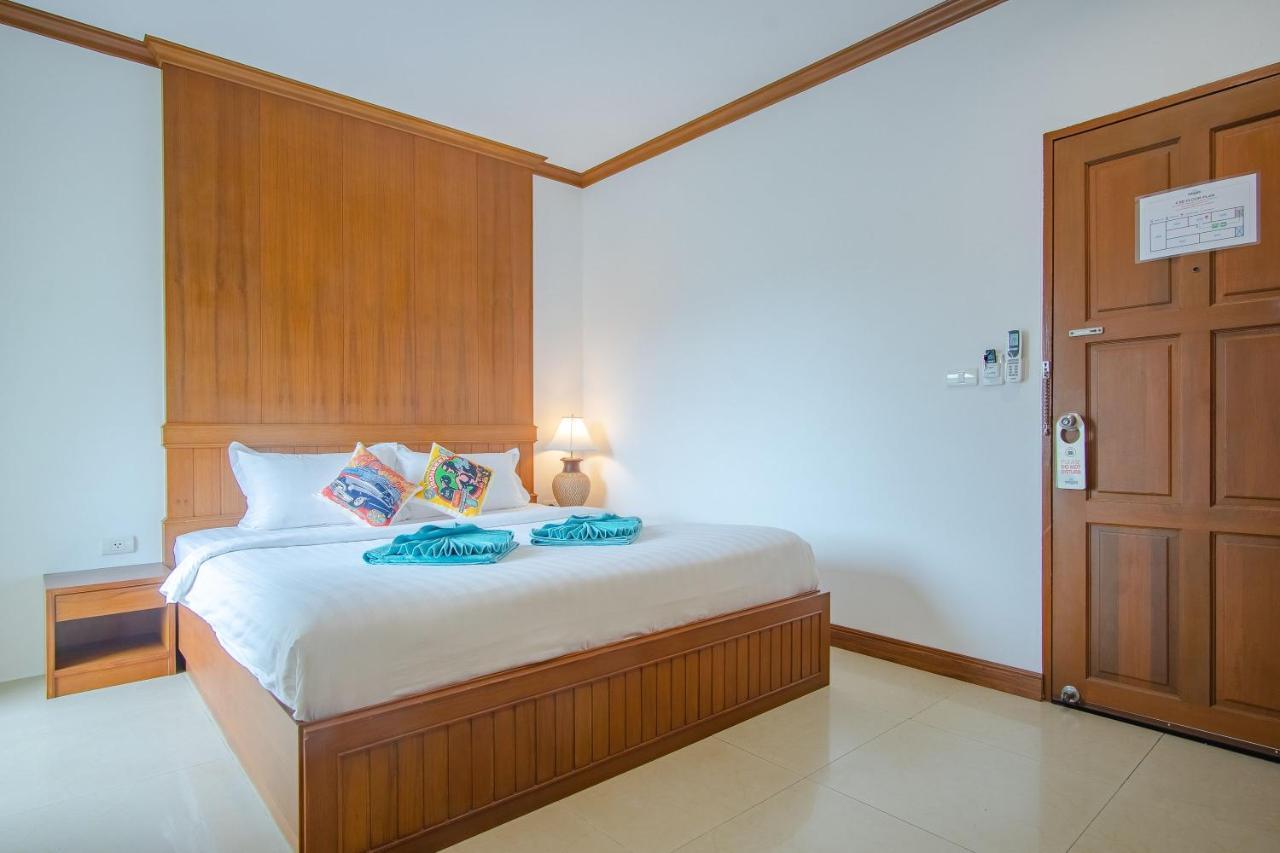 Pipikuku Hotel & Restaurant Patong ภายนอก รูปภาพ