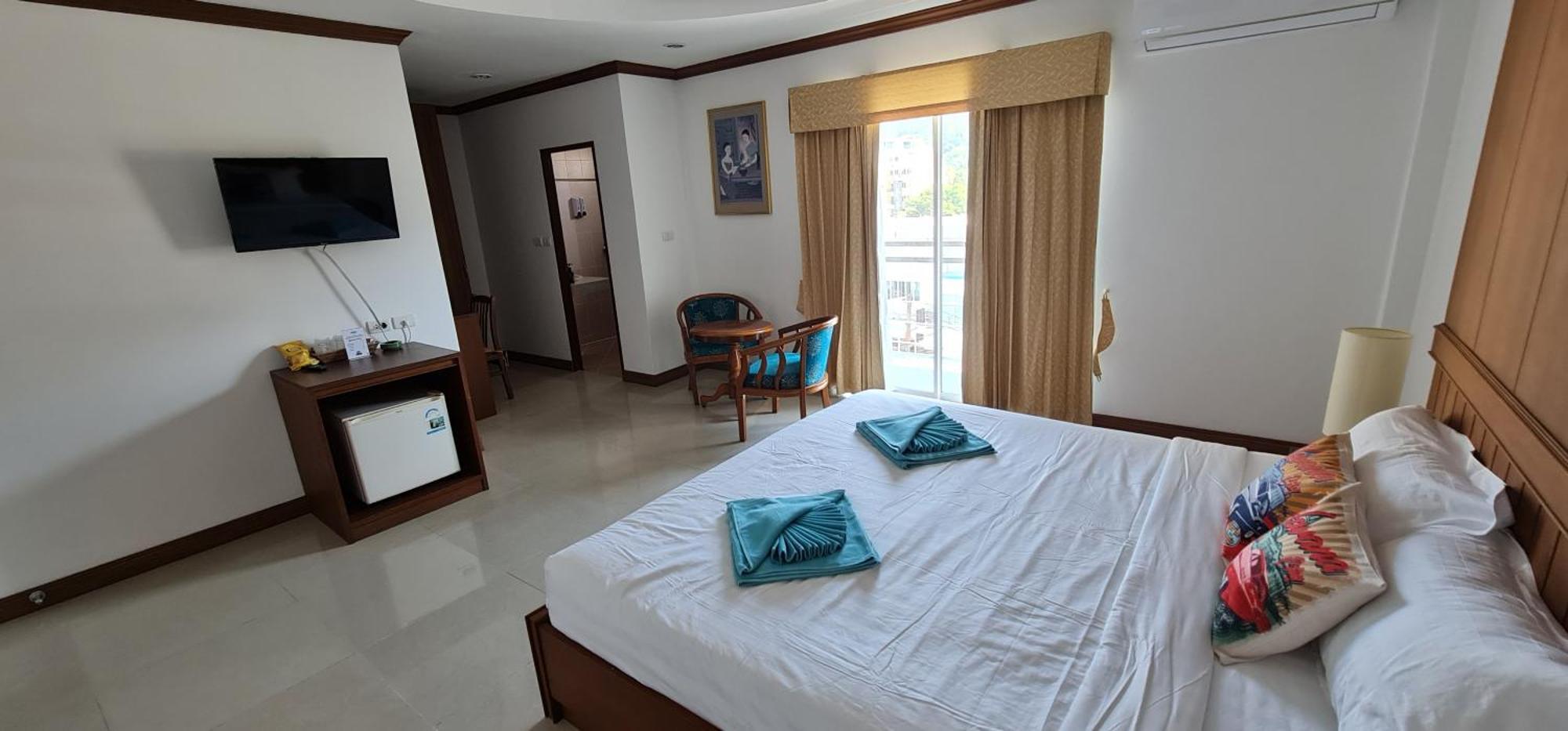 Pipikuku Hotel & Restaurant Patong ภายนอก รูปภาพ