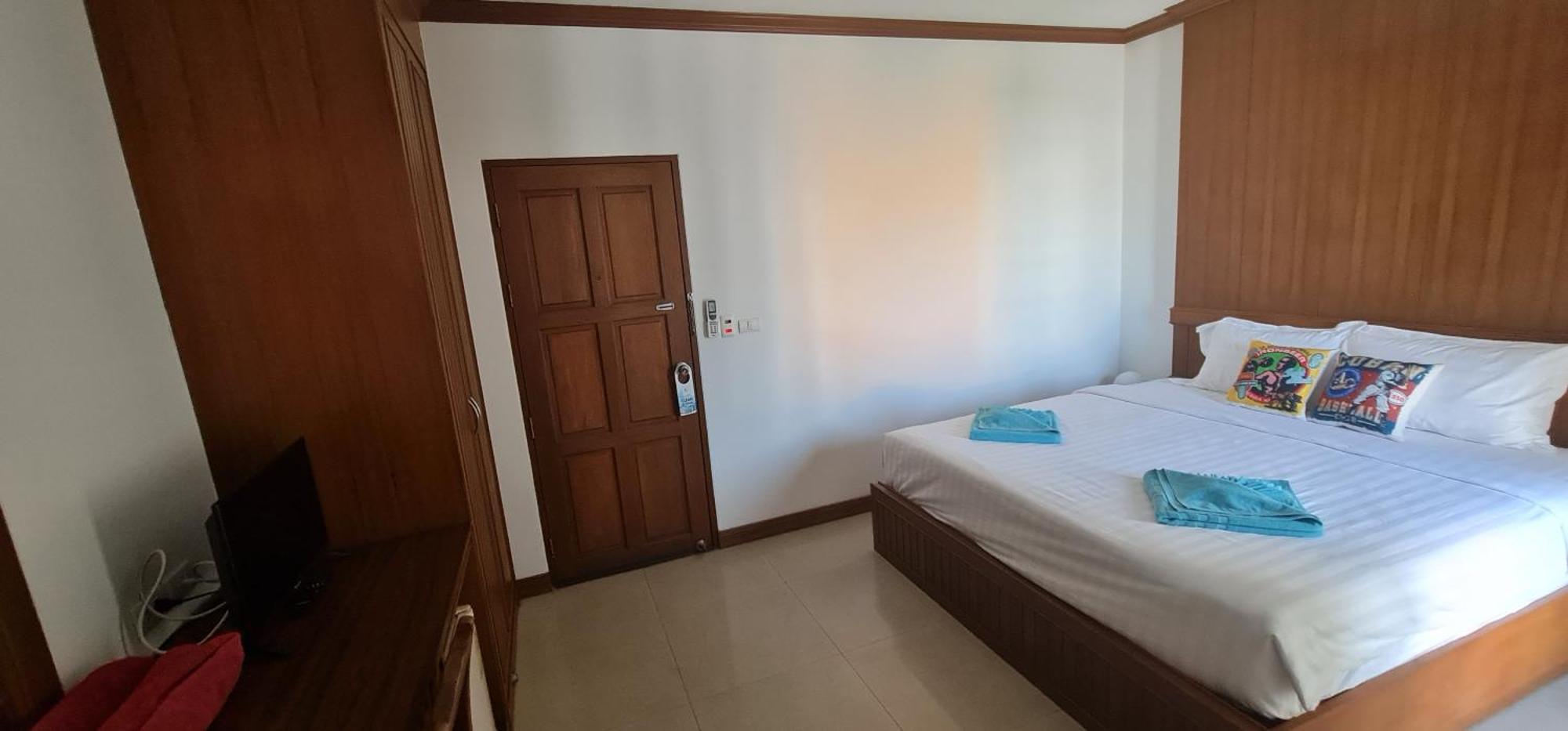 Pipikuku Hotel & Restaurant Patong ภายนอก รูปภาพ