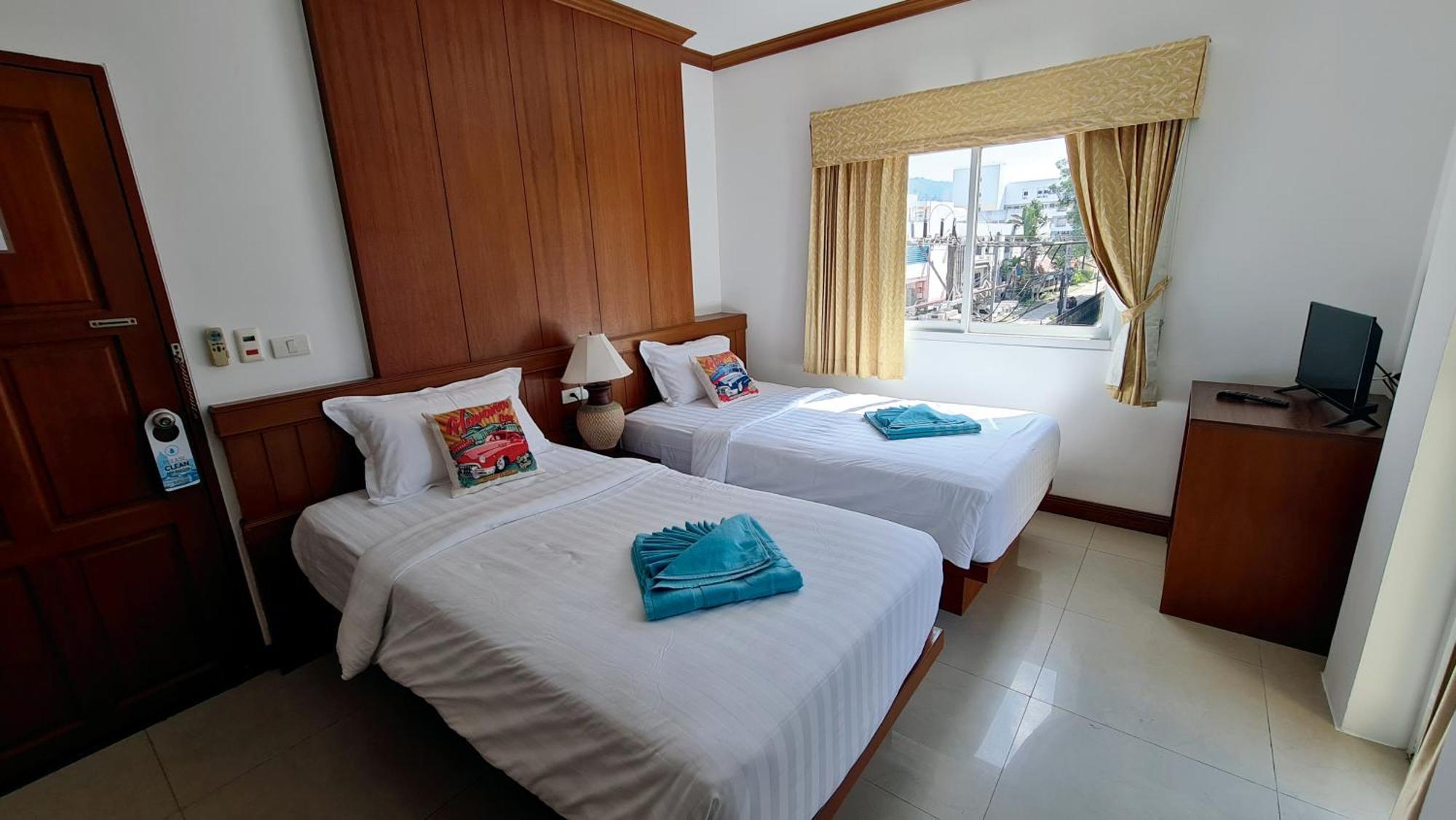 Pipikuku Hotel & Restaurant Patong ภายนอก รูปภาพ